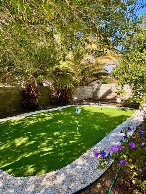 1385 E Via Escuela, Palm Springs, California 92262 home-pic-47